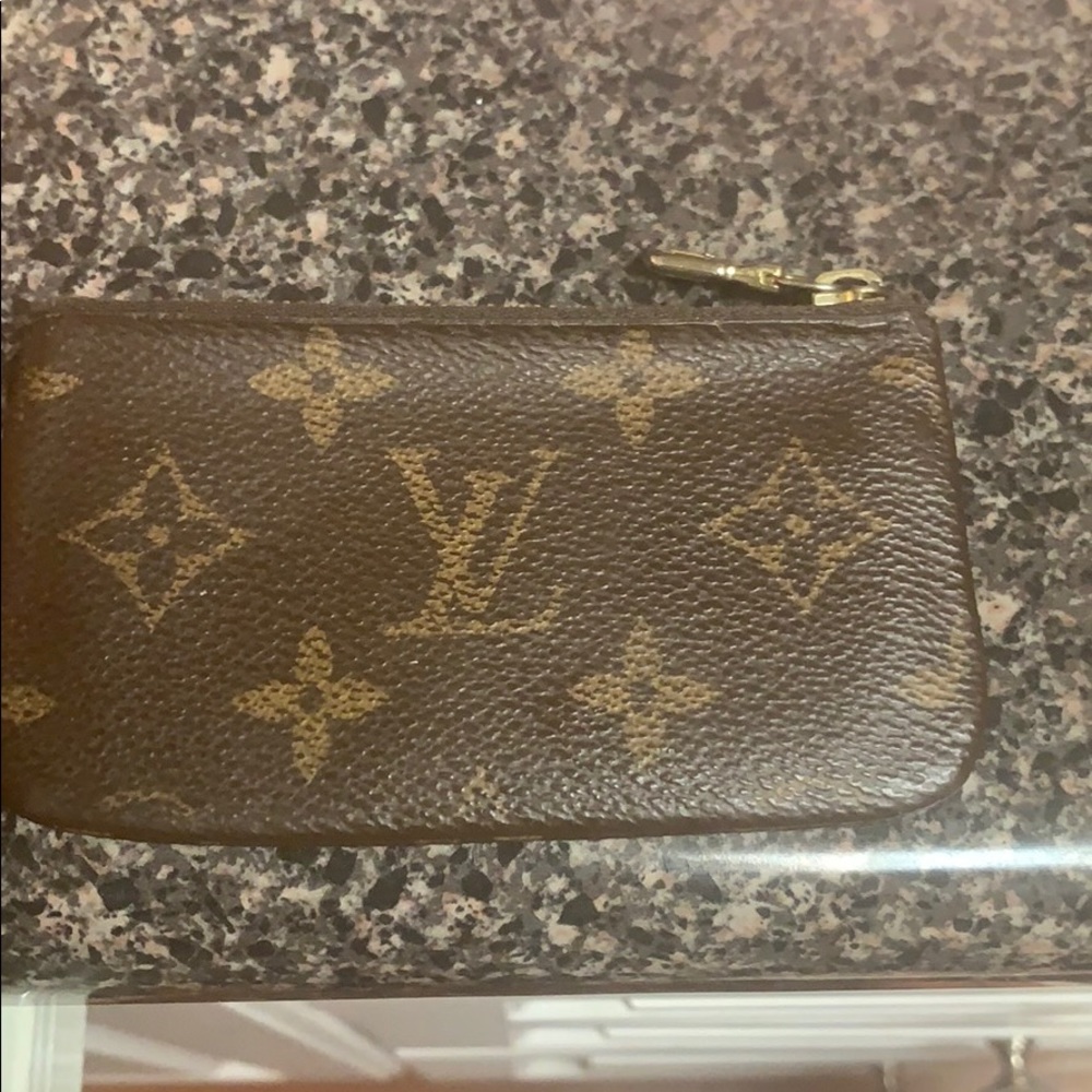 Lv mini zip pouch